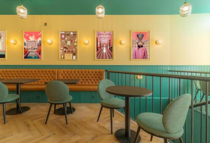 Fs Boutique Downtown