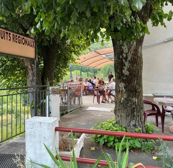 בית מלון כפרי Chez Baratier