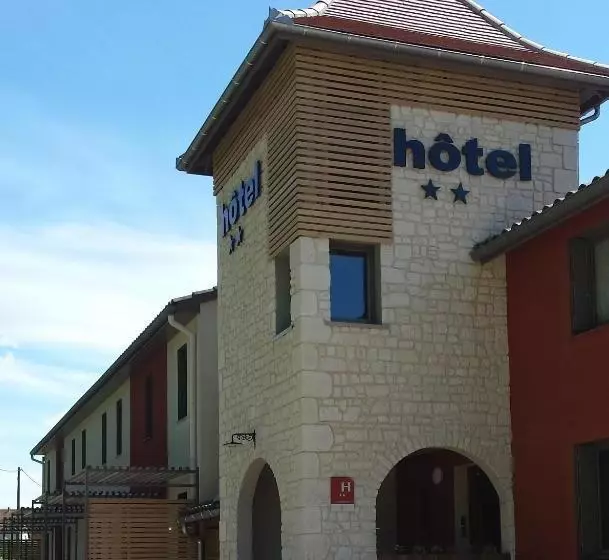 Hotelli Hôtel Les Gabarres