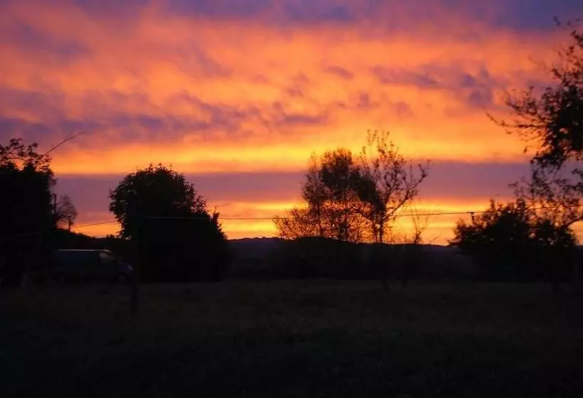 Hotelli Le Ranch Des Lacs