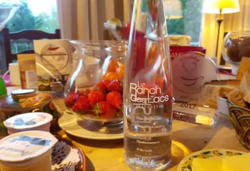 Hotelli Le Ranch Des Lacs