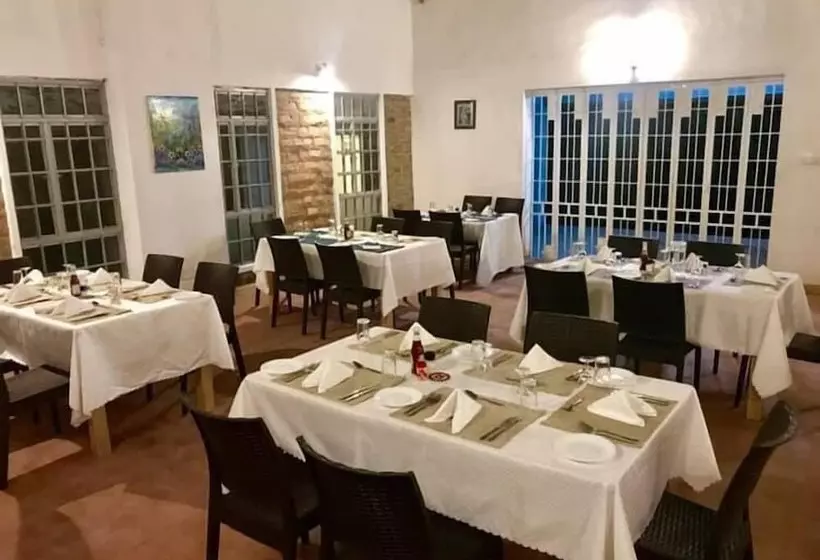 هتل The Pines At Katosi