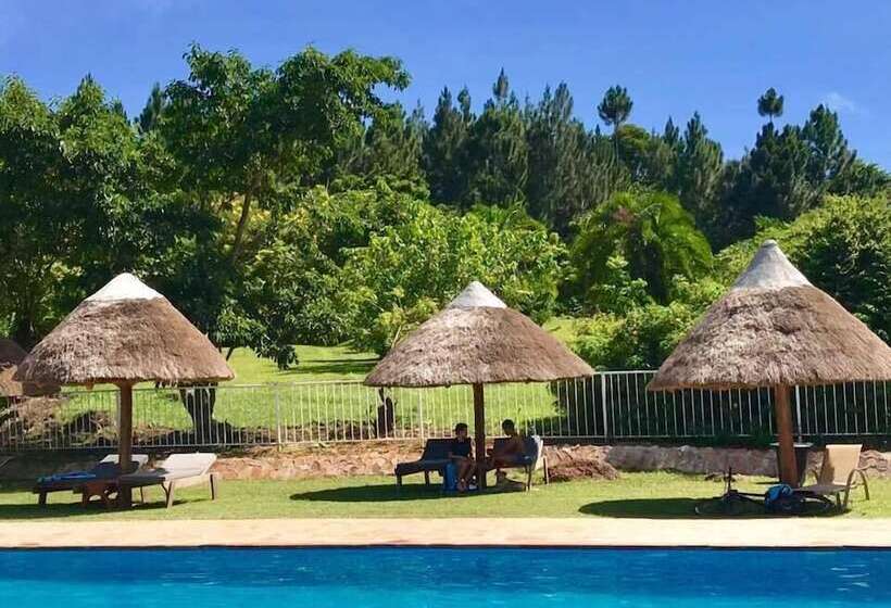 هتل The Pines At Katosi