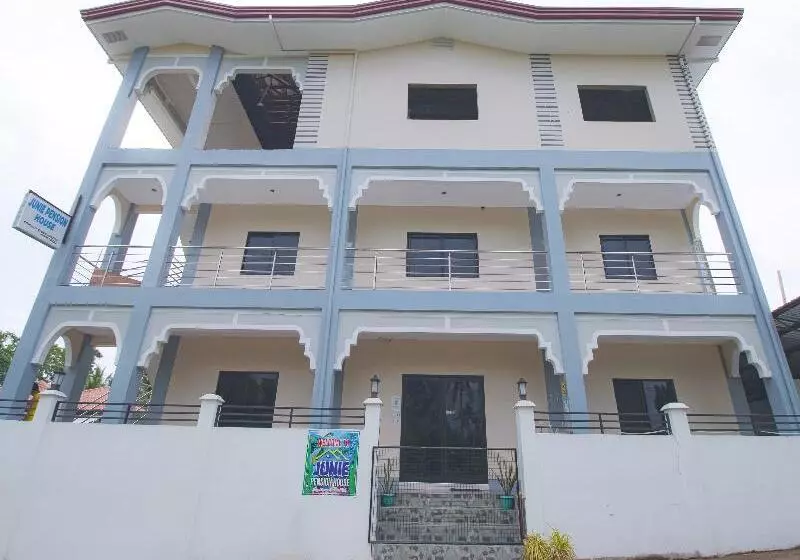 Junie Pension House