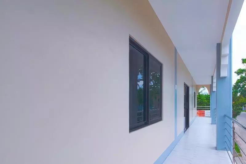 Junie Pension House