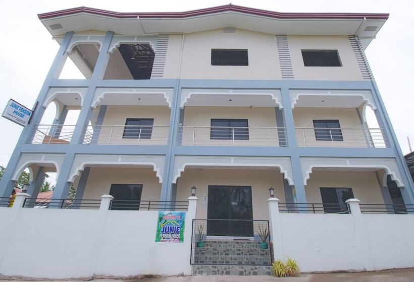 Junie Pension House