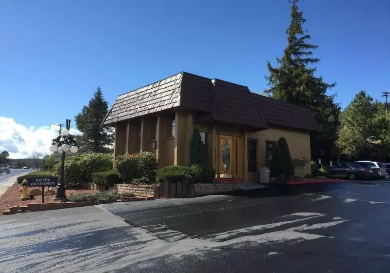 בית מלון כפרי Aspen Flagstaff/ Grand Canyon Innsuites