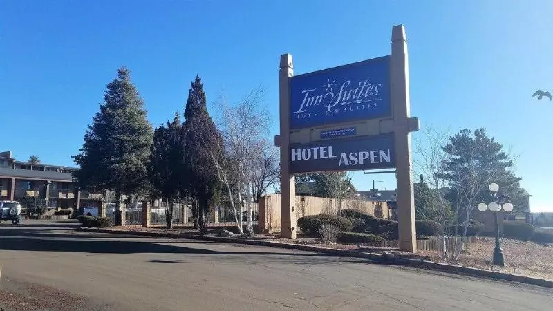 בית מלון כפרי Aspen Flagstaff/ Grand Canyon Innsuites