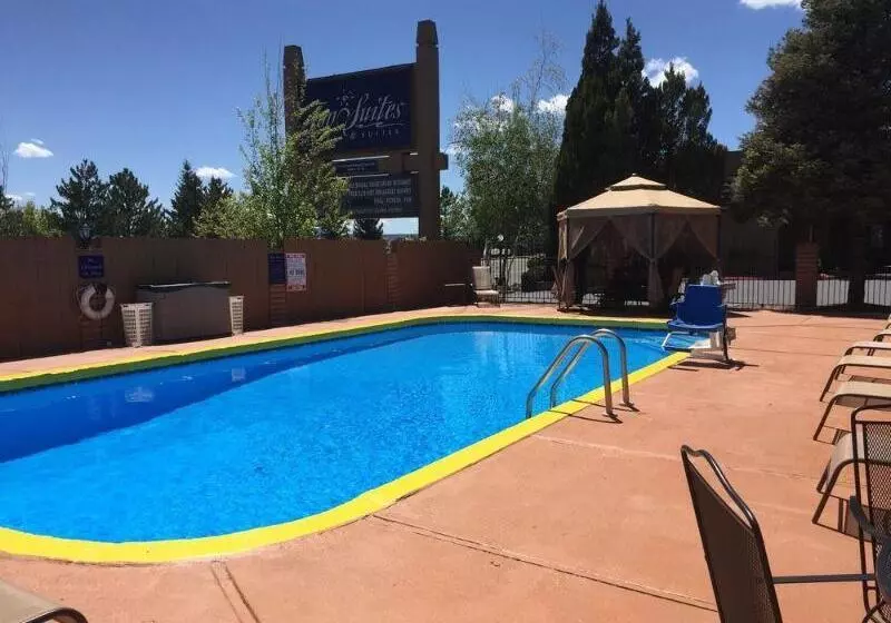 בית מלון כפרי Aspen Flagstaff/ Grand Canyon Innsuites