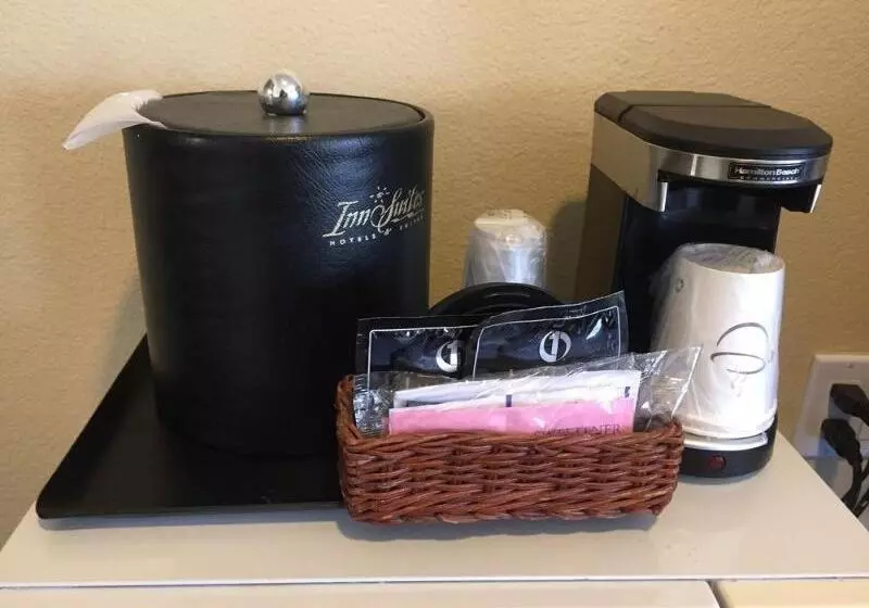 בית מלון כפרי Aspen Flagstaff/ Grand Canyon Innsuites