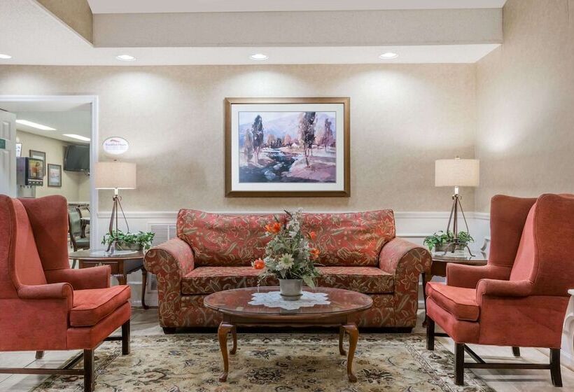 فندق Baymont By Wyndham Waycross