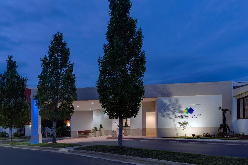 فندق Holiday Inn Express Wilkesboro By Ihg