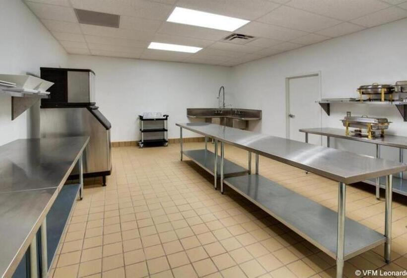 فندق Holiday Inn Express Wilkesboro By Ihg