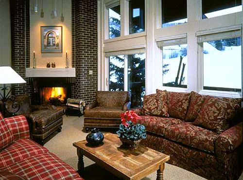 Hotel Interlude Condominiums By Laurelwood