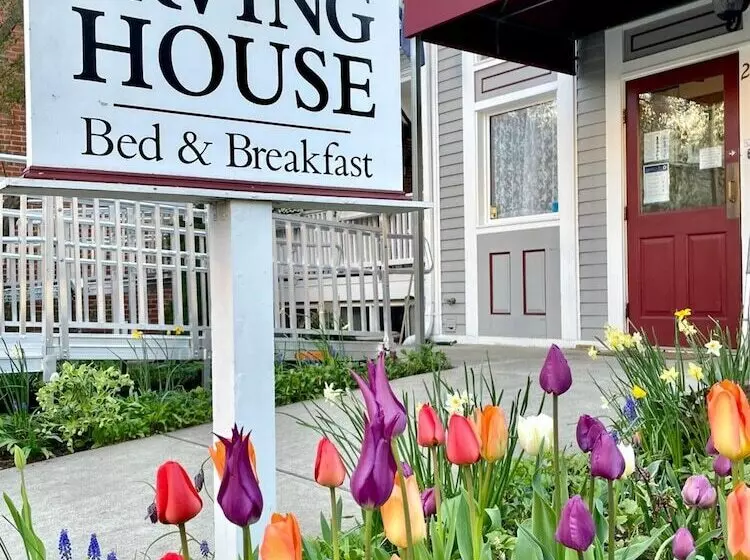 فندق Irving House At Harvard