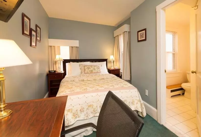 فندق Irving House At Harvard