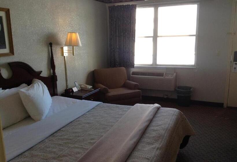 酒店 Knights Inn Peru