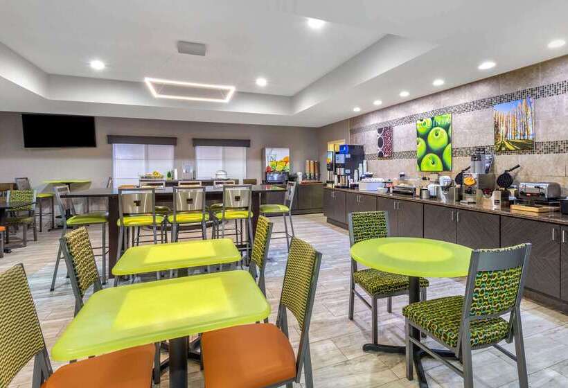 酒店 La Quinta By Wyndham Columbus Edinburgh