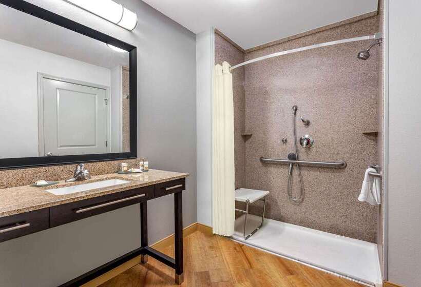 酒店 La Quinta By Wyndham Columbus Edinburgh