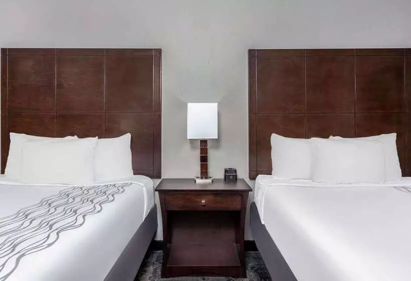 酒店 La Quinta By Wyndham Columbus Edinburgh