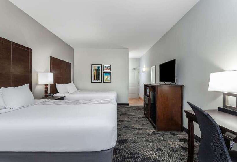 酒店 La Quinta By Wyndham Columbus Edinburgh