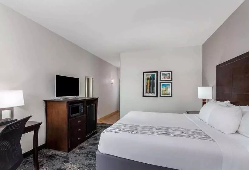 בית מלון כפרי La Quinta By Wyndham Columbus   Edinburgh