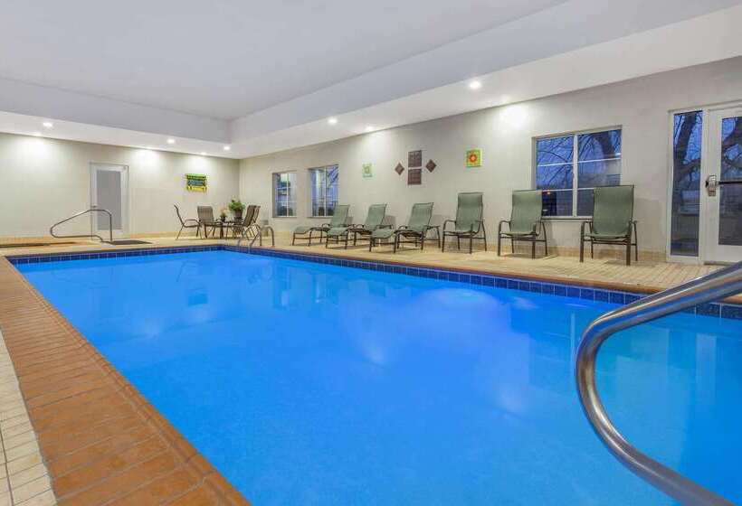 酒店 La Quinta By Wyndham Columbus Edinburgh