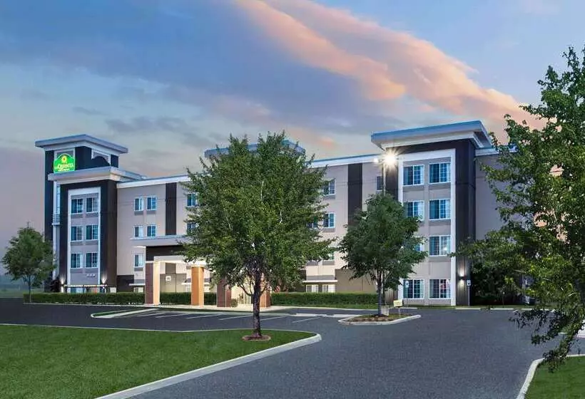 בית מלון כפרי La Quinta By Wyndham Columbus   Edinburgh