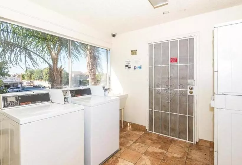 ホテル Sea Rock Inn Los Angeles