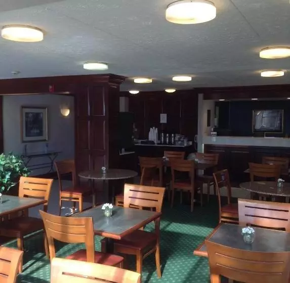 モーテル Astoria Hotel Danville West