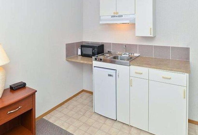 فندق على الطريق Economy Stay And Suites Tacoma