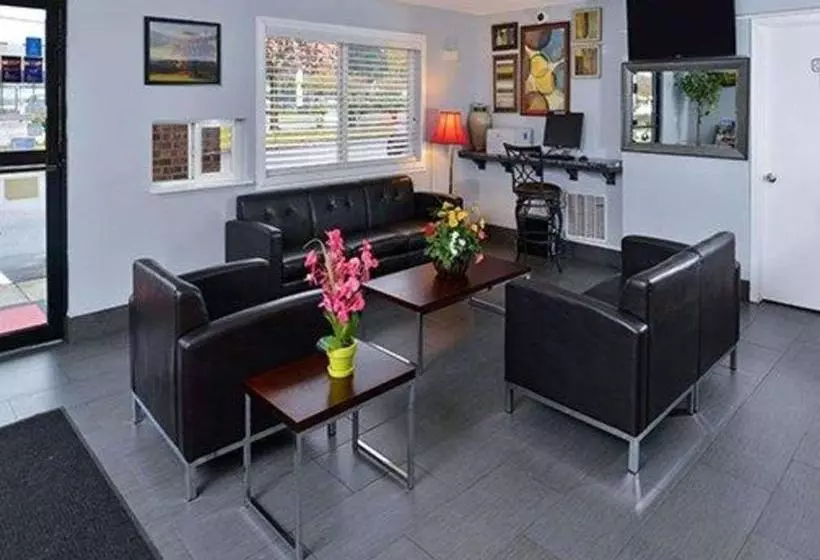 מוטל Economy Stay And Suites Tacoma