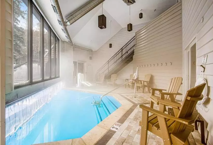 استراحتگاه Iron Horse Hideaway