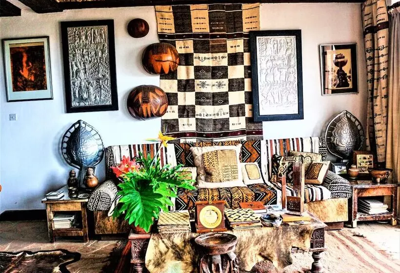 تختخواب و صبحانه African Heritage House