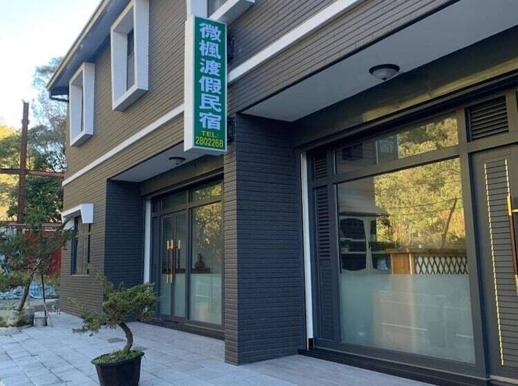 تختخواب و صبحانه Breeze Homestay