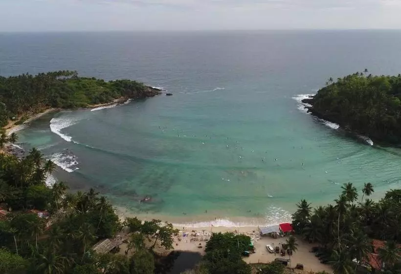 Aamiaismajoitus (B&B) Mama S Palace Hiriketiya