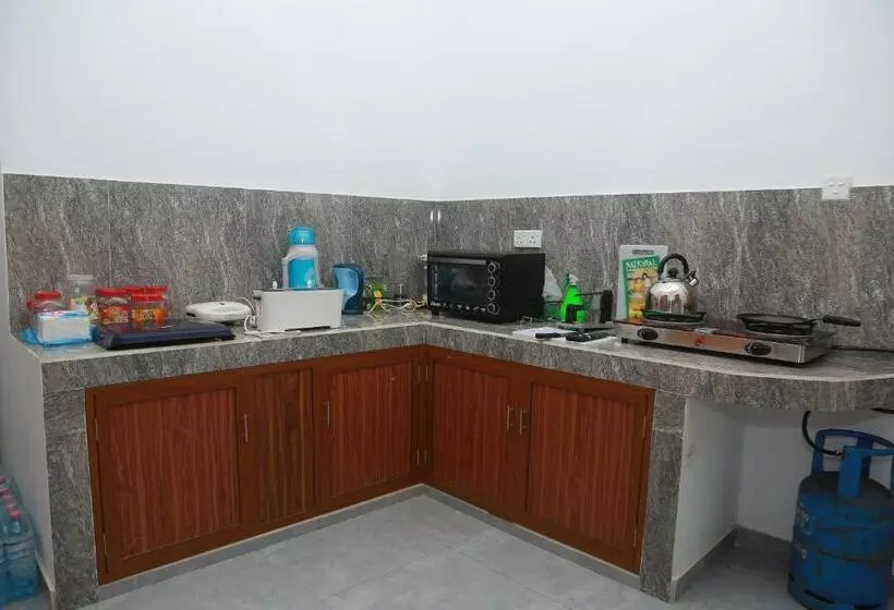 Aamiaismajoitus (B&B) Mama S Palace Hiriketiya