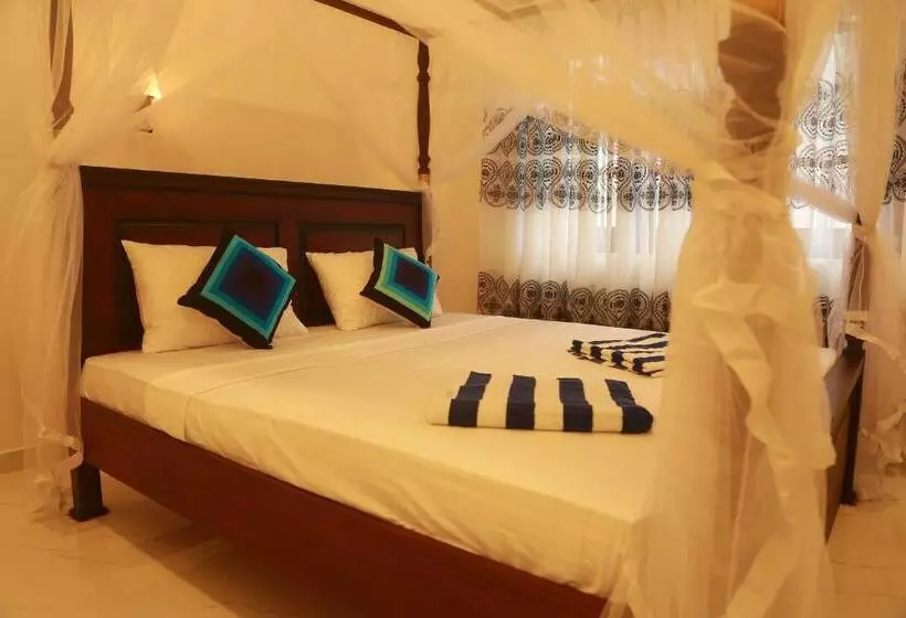 Aamiaismajoitus (B&B) Mama S Palace Hiriketiya