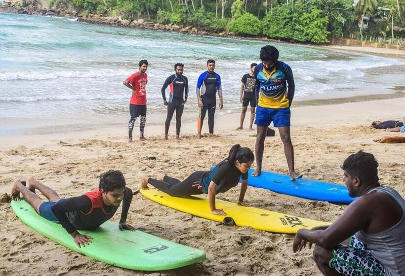 ベッドアンドブレックファースト Mama S Palace Hiriketiya