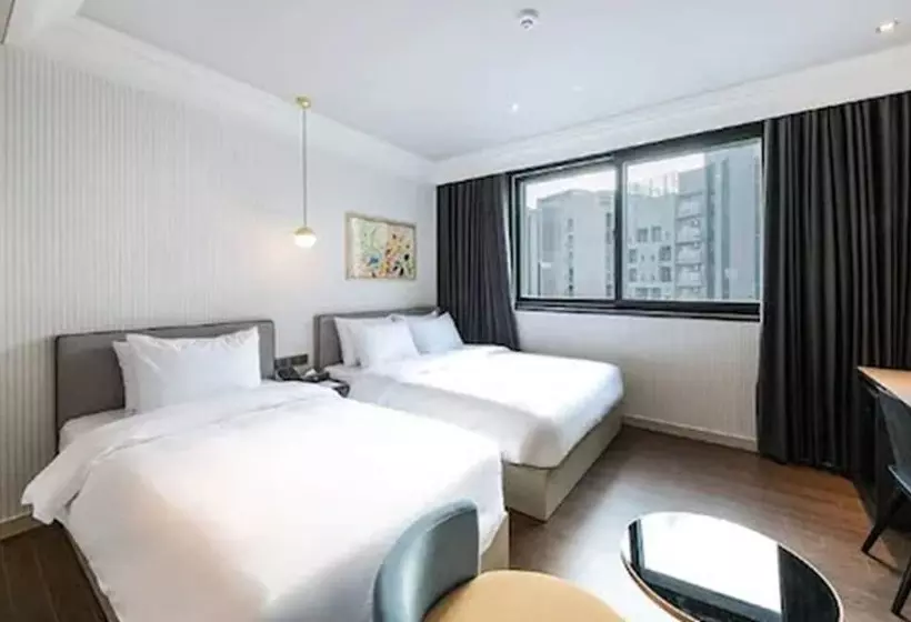Brown Dot Hotel Jinju Chungmugong