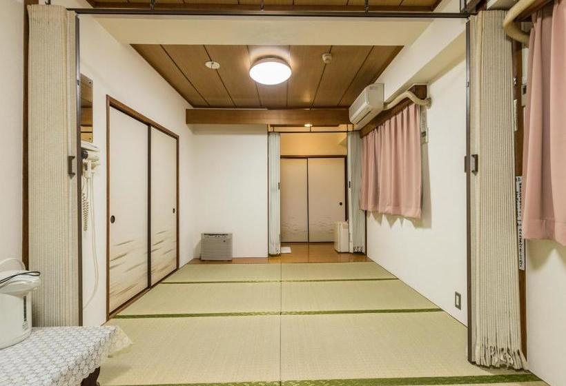 Business Hotel Green By Oyo Rooms