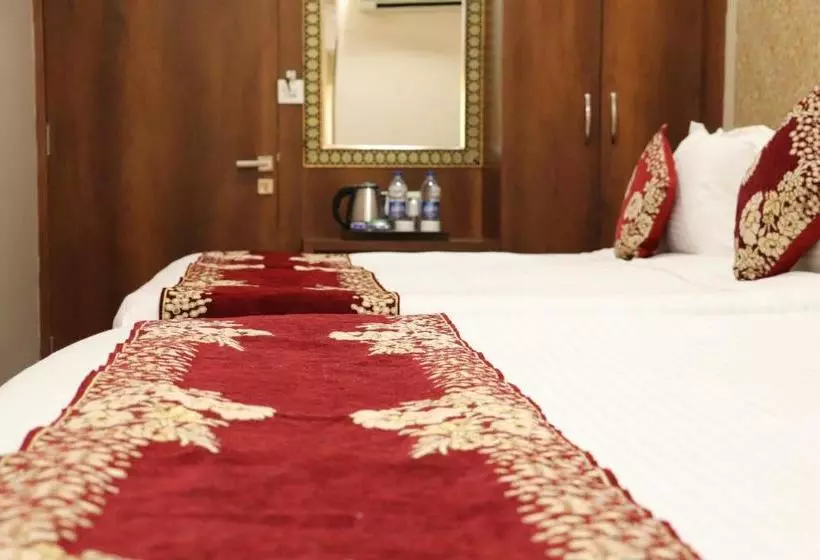 ホテル Ajmer Tower