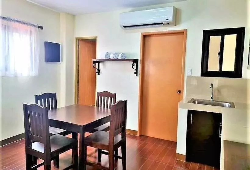 ホテル Balay Ni Manuel Ken Maria