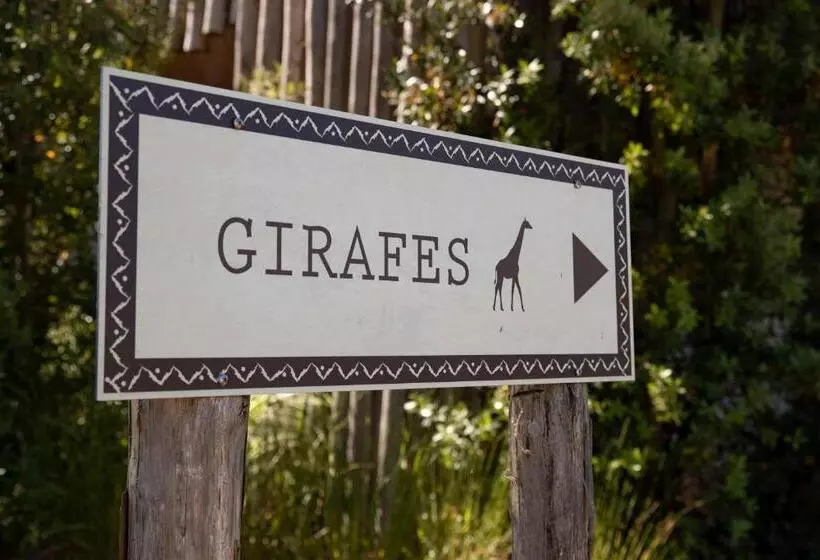 Hotelli Les Hauts De Beauval