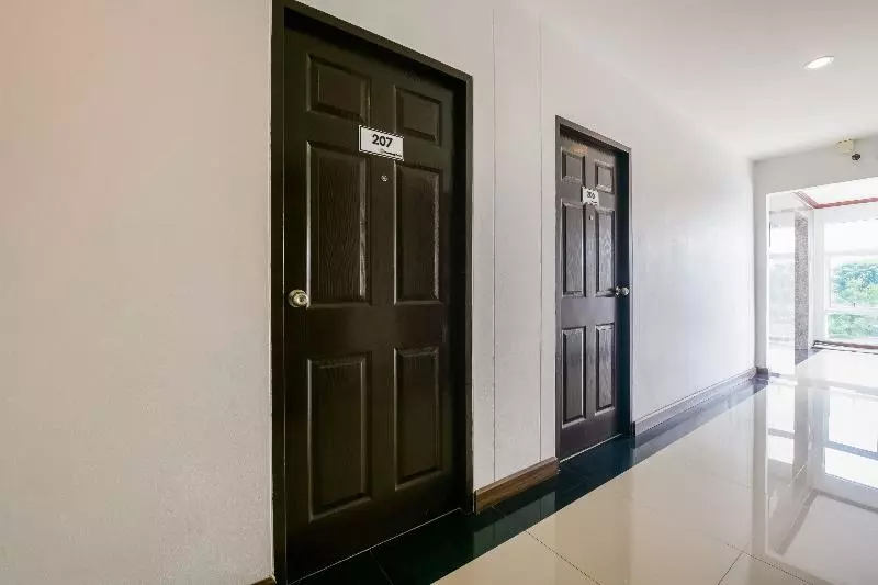 هتل Mae Saeng Place By Oyo Rooms