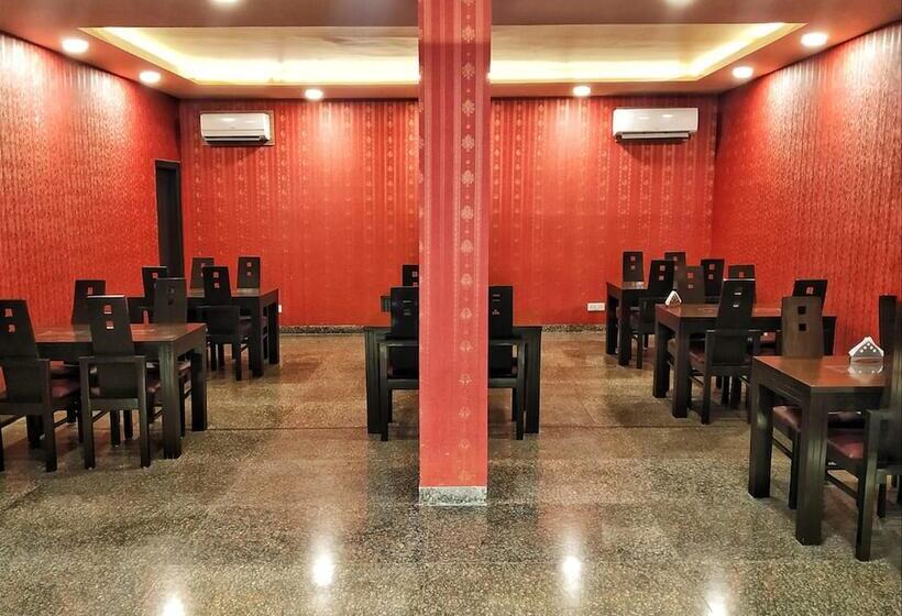 בית מלון כפרי Mint Metropolitan Grand