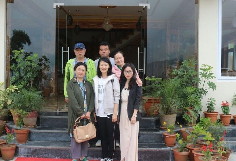 هتل Paradise Villa Nagarkot