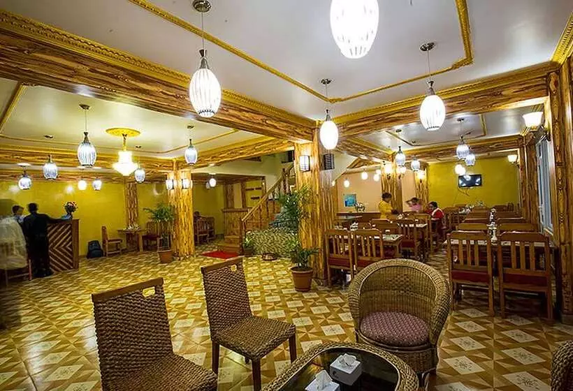 هتل Paradise Villa Nagarkot