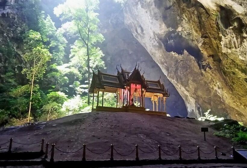 Maleesa Place Hua Hin