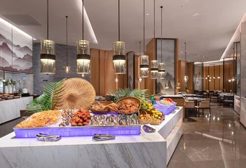 New Century Hotel Zhenhai